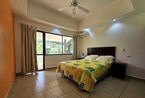 Casa Mandarina Junge Villa 3 pools