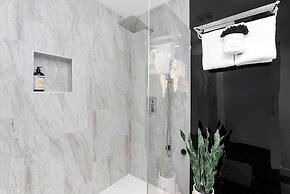 Bodur's Rustling Leaves EV Charge BBQ (106390081)