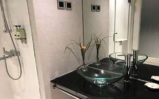 Shanghai StarChain New Space Time Hotel (Zhongshan Park Subway Station