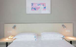 StarChain Qijiang Hotel - Zhongshan Xingzhong Square Sunwen Pedestrian