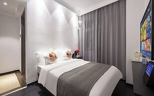 Starchain Heehee Hotel - Sanya Bay Walking Street Store