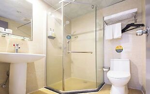 Starchain Heehee Hotel - Sanya Bay Walking Street Store