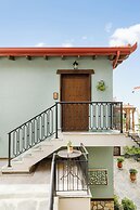 Meydani Suites