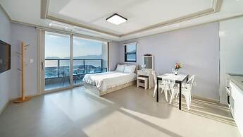 Yeosu Wayo Ocean View Pension