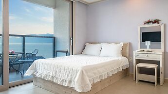 Yeosu Wayo Ocean View Pension