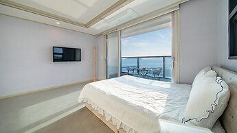 Yeosu Wayo Ocean View Pension