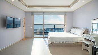 Yeosu Wayo Ocean View Pension