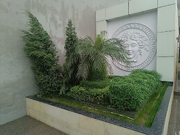 J P HOTEL AND WEDDING SQUARE