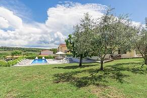 Holiday House Višnjan