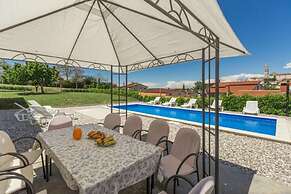 Holiday House Višnjan