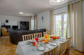 Holiday House Višnjan