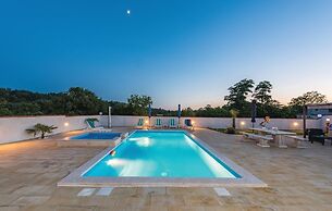 Holiday House Petrić