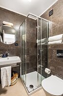 Natasha's Beachfront