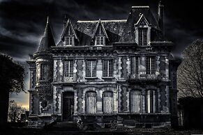 Very Poor Apartment2