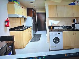 OYO 1233 Home Elite 1 Residence Sports