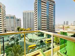 OYO 1233 Home Elite 1 Residence Sports