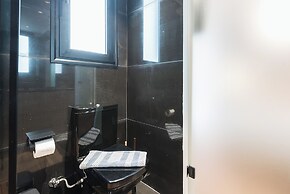 Newly Renovated Loft by Cloudkeys