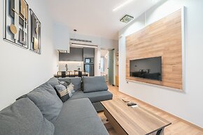 Newly Renovated Loft by Cloudkeys