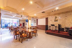 ADIKA HOTEL BAHTERA
