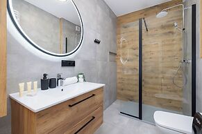 Kiełkowskiego Apartment by Renters