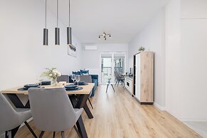 Kiełkowskiego Apartment by Renters