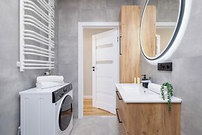 Kiełkowskiego Apartment by Renters