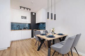 Kiełkowskiego Apartment by Renters