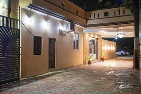 Hotel Hari Sharanam