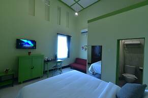 Hotel Irian Surabaya