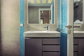 Terra Petra Villa - The Seafront Retreat