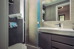 Terra Petra Villa - The Seafront Retreat