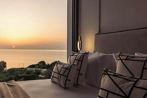 Terra Petra Villa - The Seafront Retreat