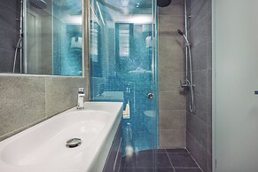 Terra Petra Villa - The Seafront Retreat