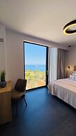 Terra Petra Villa - The Seafront Retreat