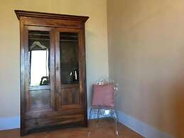 Cordella in Valdorcia Truffle & Olive Oil Resort - Podere Borgasso