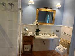 Cordella in Valdorcia Truffle & Olive Oil Resort - Podere Borgasso