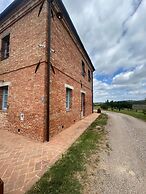 Cordella in Valdorcia Truffle & Olive Oil Resort - Podere Borgasso