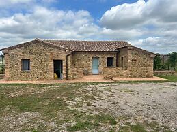 Cordella in Valdorcia Truffle & Olive Oil Resort - Podere Borgasso