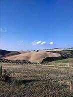 Cordella in Valdorcia Truffle & Olive Oil Resort - Podere Borgasso