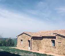 Cordella in Valdorcia Truffle & Olive Oil Resort - Podere Borgasso
