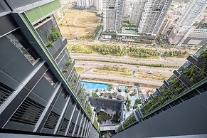 Lumiere Riverside Condo and Suite KHC