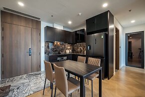 Lumiere Riverside Condo and Suite KHC