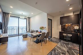 Lumiere Riverside Condo and Suite KHC