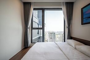 Lumiere Riverside Condo and Suite KHC