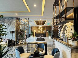 Lumiere Riverside Condo and Suite KHC