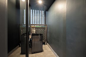 Lumiere Riverside Condo and Suite KHC