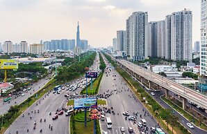 Lumiere Riverside Condo and Suite KHC