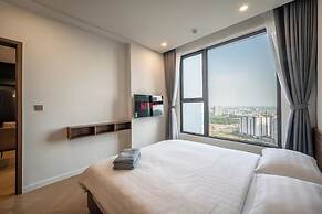 Lumiere Riverside Condo and Suite KHC