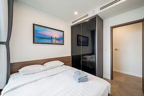 Lumiere Riverside Condo and Suite KHC