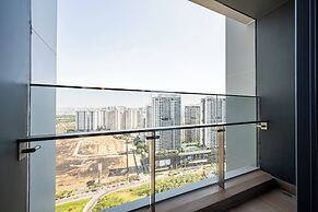 Lumiere Riverside Condo and Suite KHC